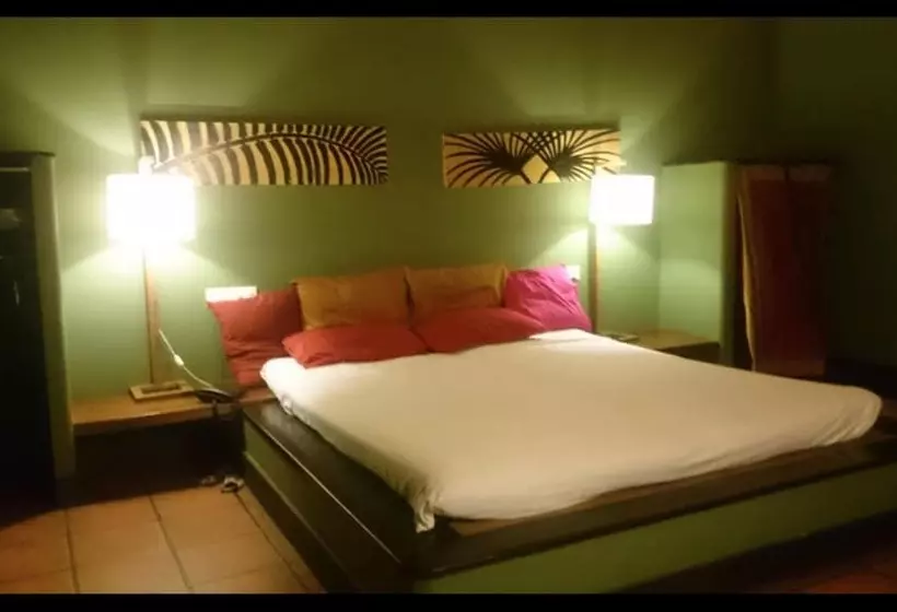 هتل Mango Hill Pondicherry