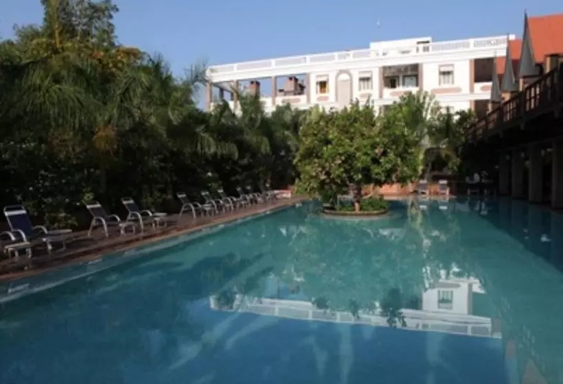 هتل Mango Hill Pondicherry