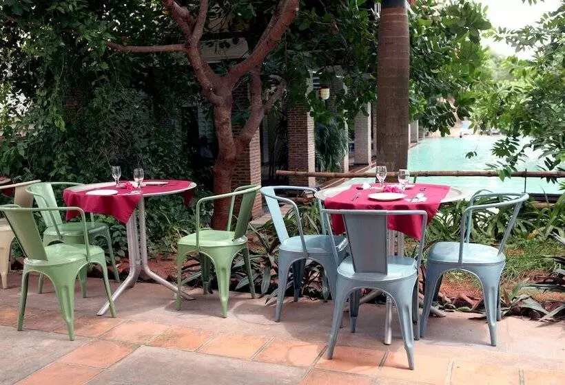 هتل Mango Hill Pondicherry