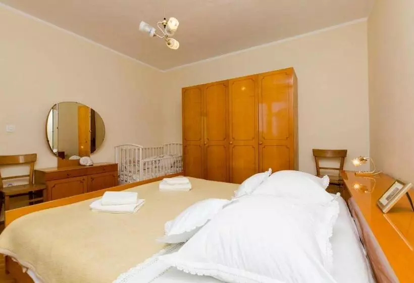Apartment Antonija