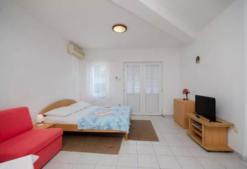 Apartments Branimir