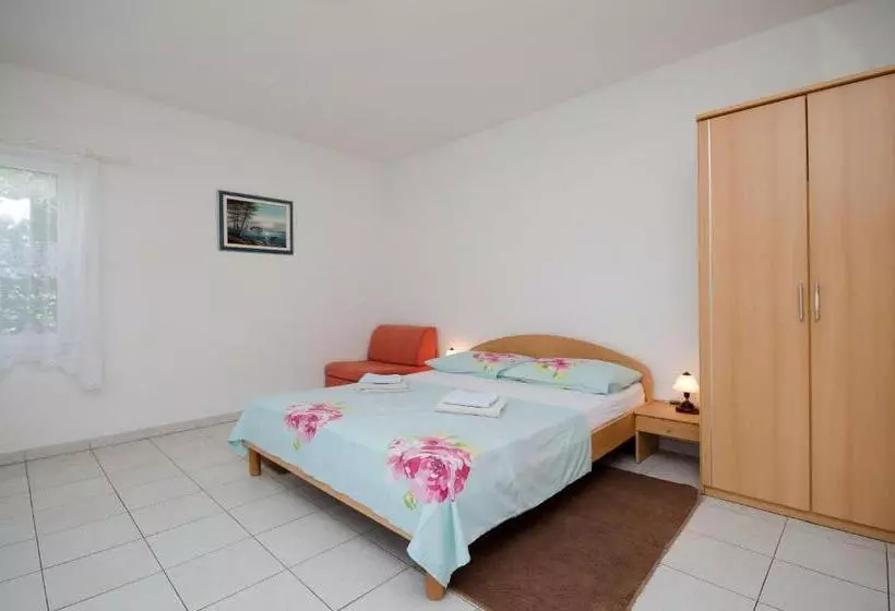 Apartments Branimir