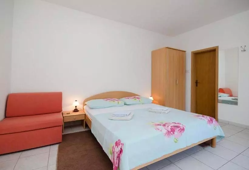 Apartments Branimir