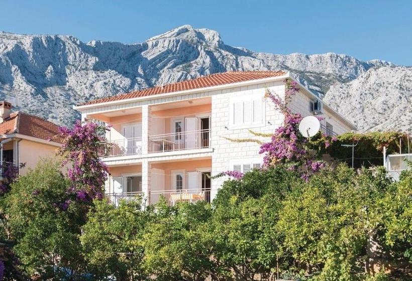 Apartments Zdravko   Comfortable & Close To The Sea