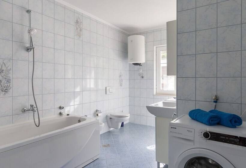 Apartments Orange Tree