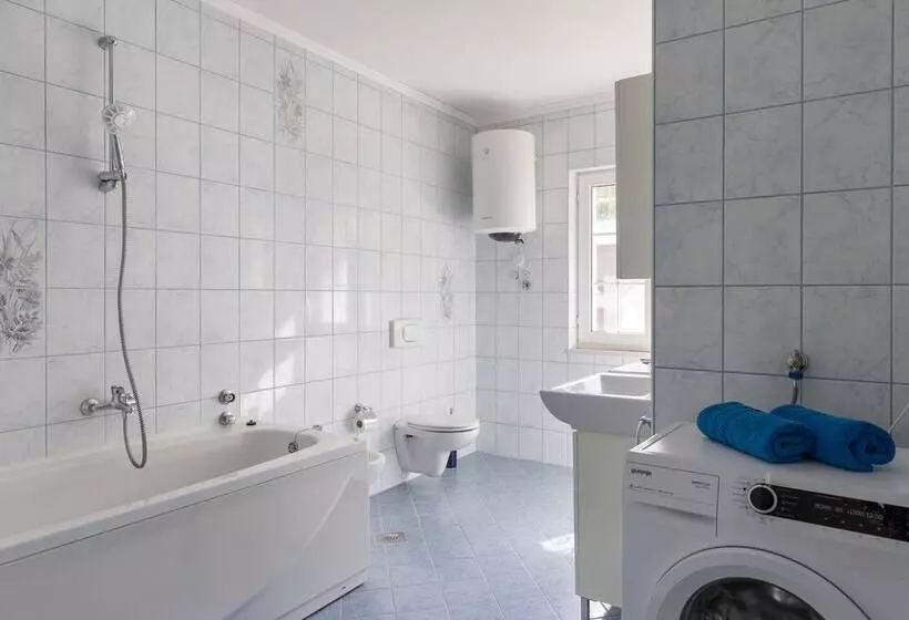 Apartments Orange Tree