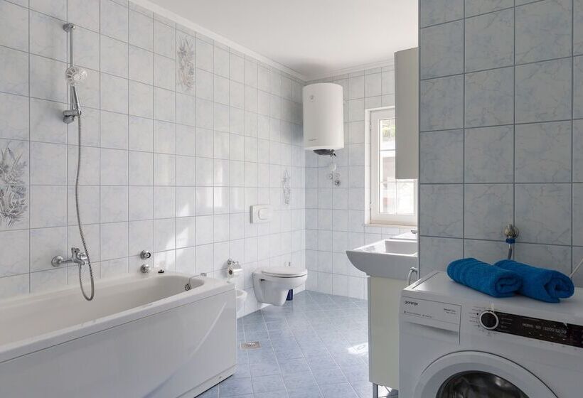 Apartments Orange Tree