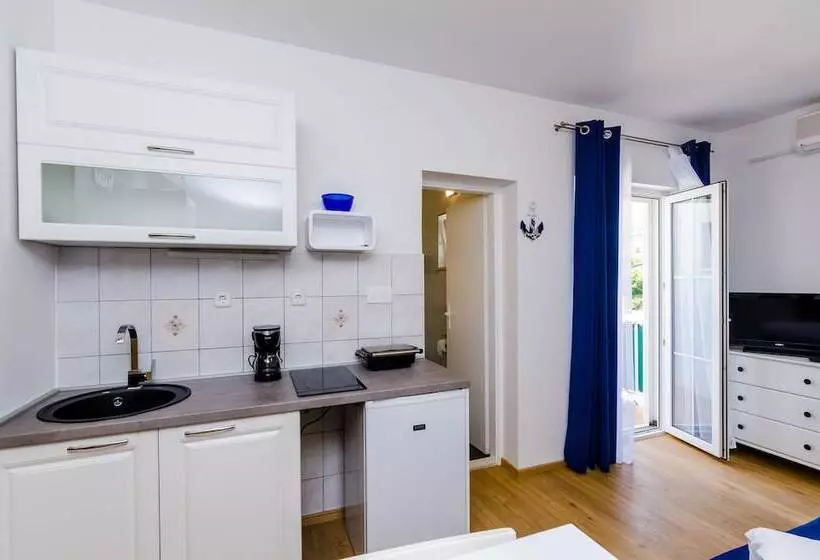 Apartments Orange Tree