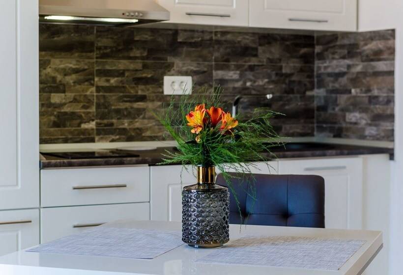 Apartments Orange Tree