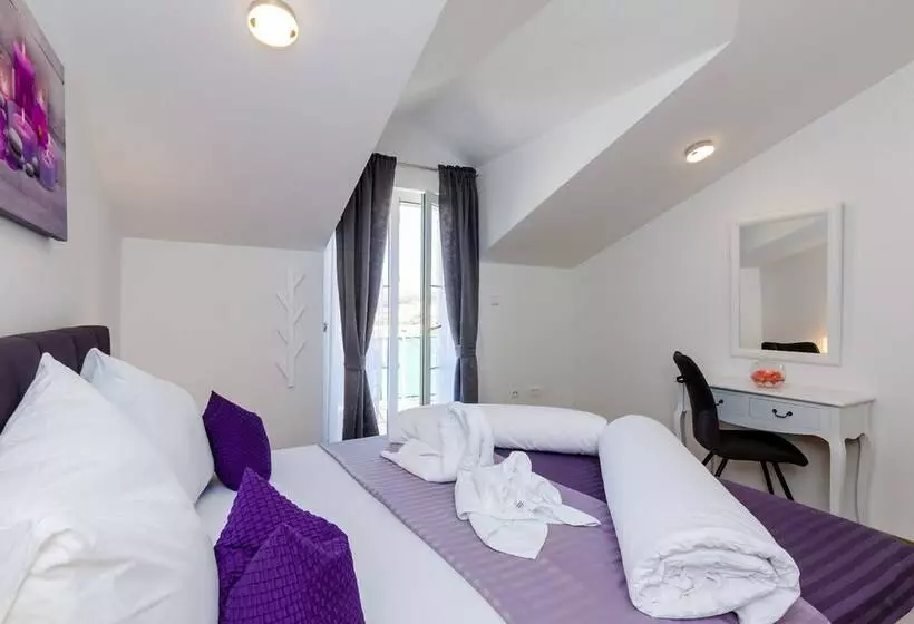 Apartments Orange Tree