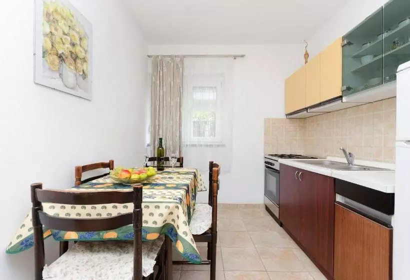 Apartments Puntica