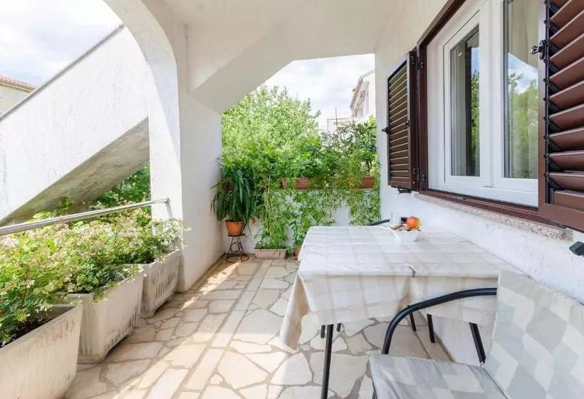 Apartments Puntica
