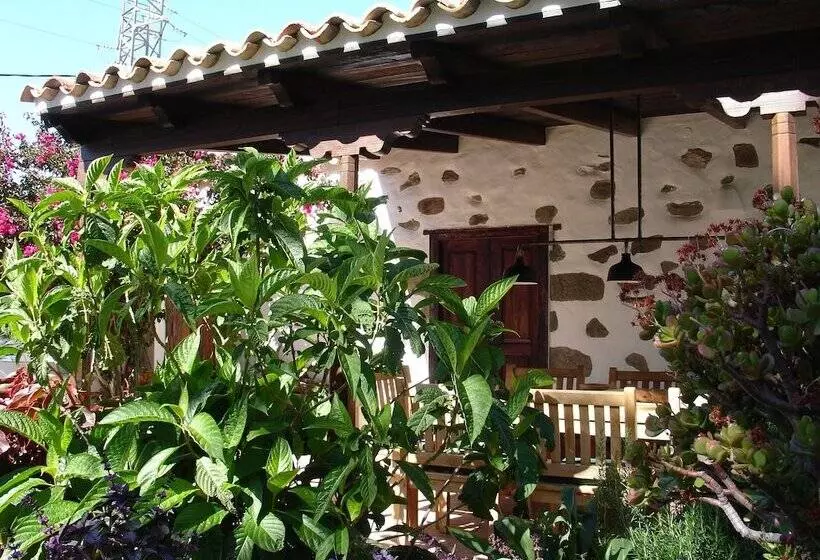 Casa Rural Palomar   Men Only