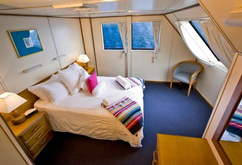 호텔 Reef Encounter