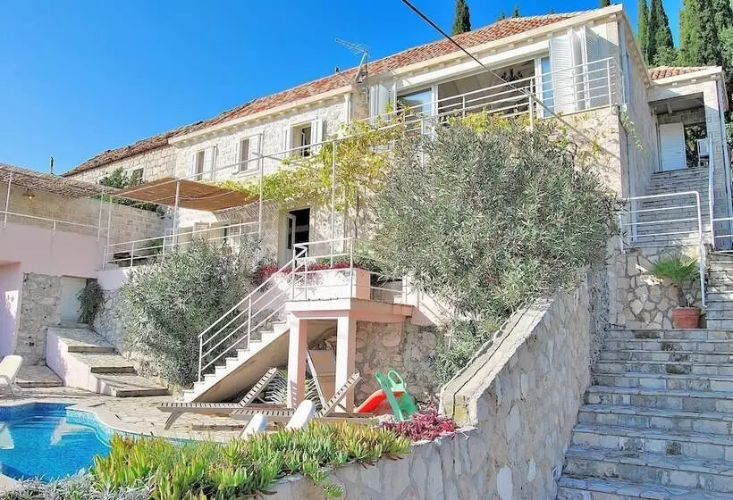 Villa Tony