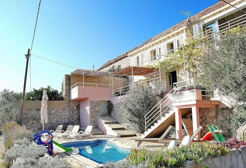 Villa Tony