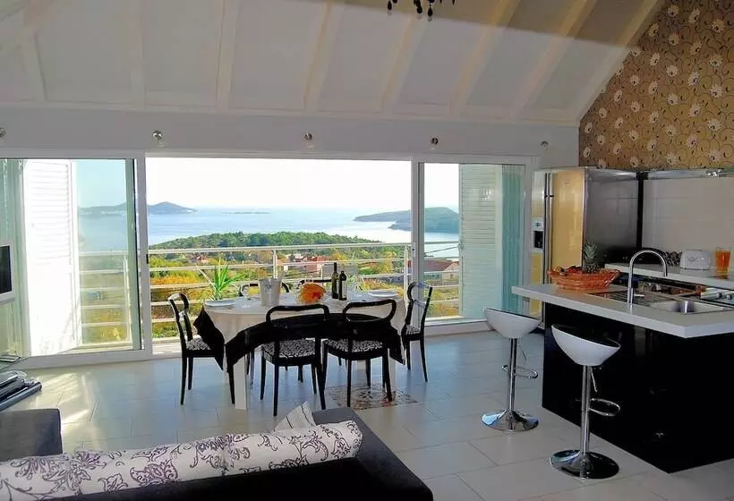 Villa Tony