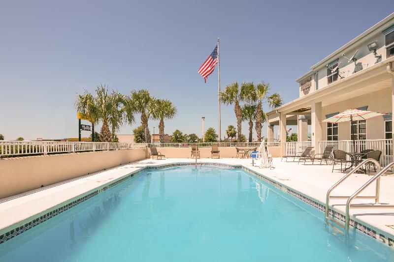 호텔 Baymont By Wyndham Marianna