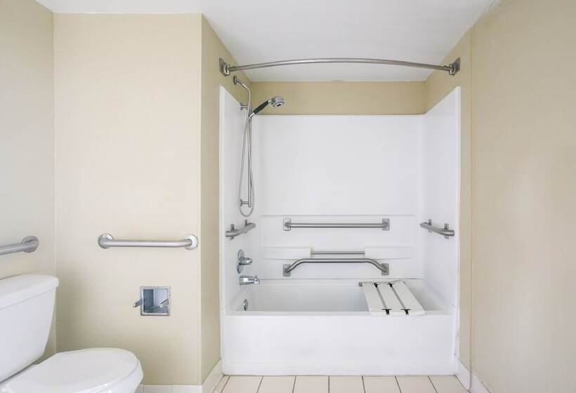 호텔 Baymont By Wyndham Marianna