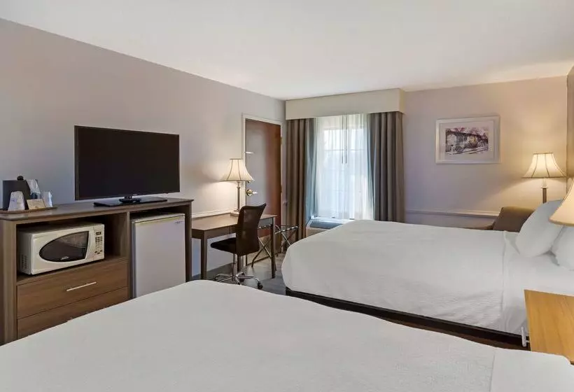 호텔 Best Western Plus South Hill Inn