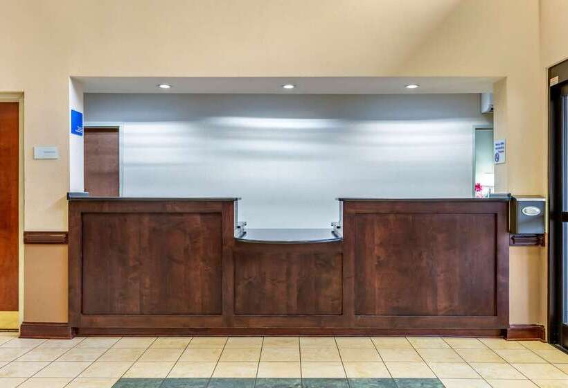 בית מלון כפרי Comfort Inn & Suites Asheboro East