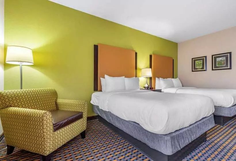 호텔 Comfort Inn & Suites Asheboro East