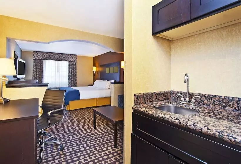 Holiday Inn Express Hotel & Suites Wabash, An Ihg