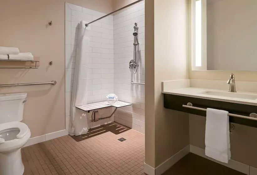 هتل Holiday Inn Express Bellingham, An Ihg