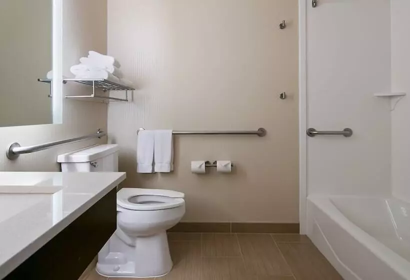 هتل Holiday Inn Express Bellingham, An Ihg