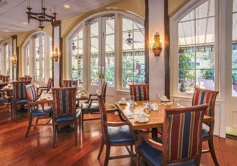 Holiday Inn Hotel French Quarter Chateau Lemoyne, An Ihg