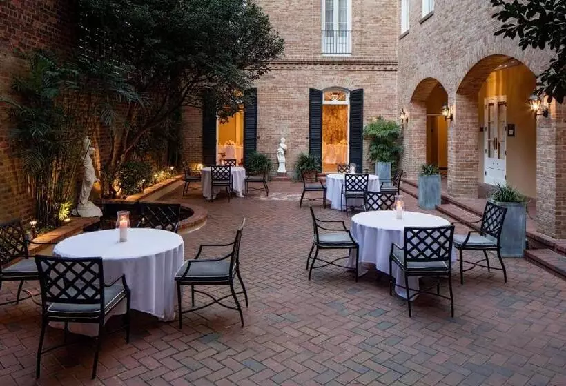Holiday Inn Hotel French Quarter Chateau Lemoyne, An Ihg