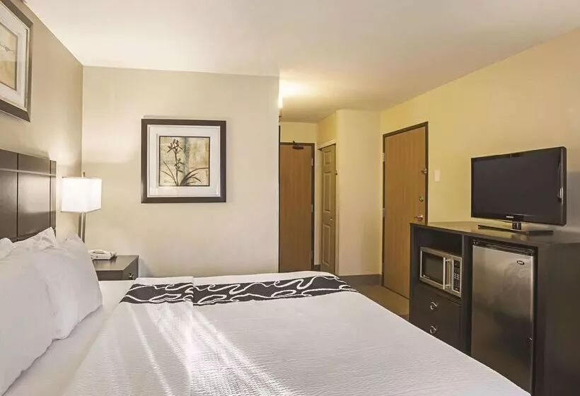 هتل La Quinta Inn By Wyndham Olympia  Lacey