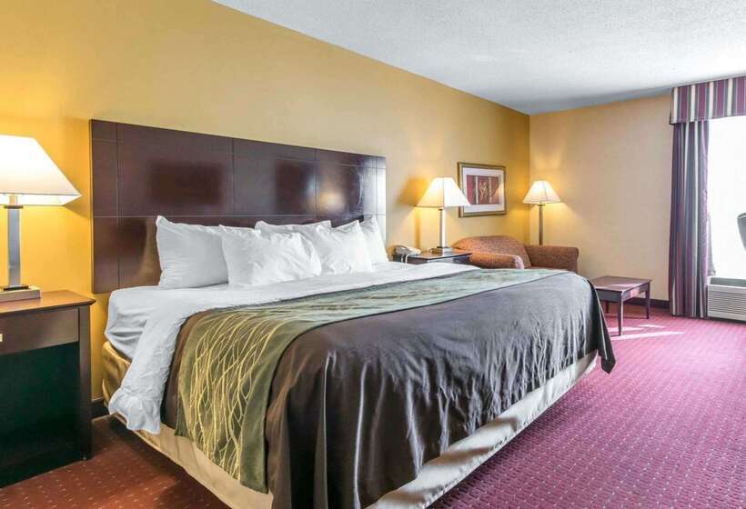 בית מלון כפרי Quality Inn