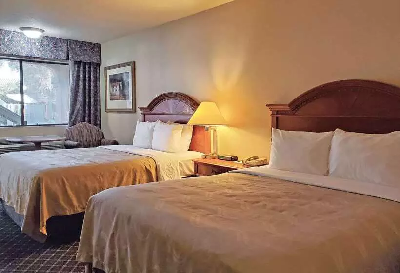 Отель Spark By Hilton Santa Nella On I 5