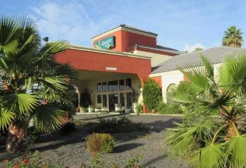 Отель Spark By Hilton Santa Nella On I 5