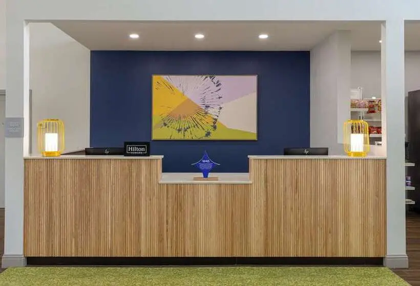 ホテル Spark By Hilton Santa Nella On I 5
