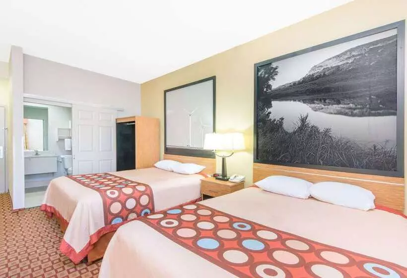 בית מלון כפרי Super 8 By Wyndham Wichita South