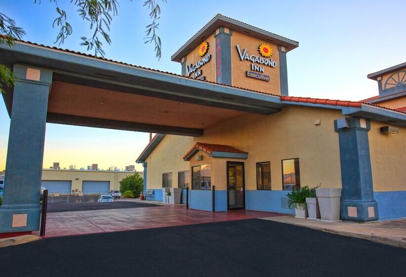 فندق Vagabond Inn Executive