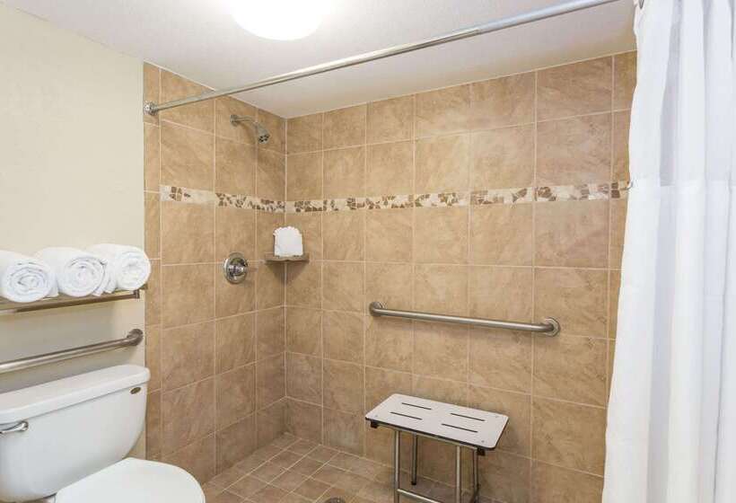 בית מלון כפרי Wyndham Garden Fort Myers Beach