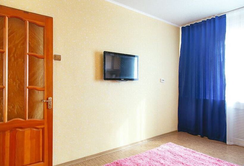 Apartments 5 Zvezd V Centre Goroda Na Leningradskom 12a