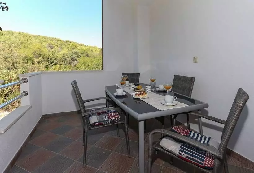 Bruno S Poolside Retreat