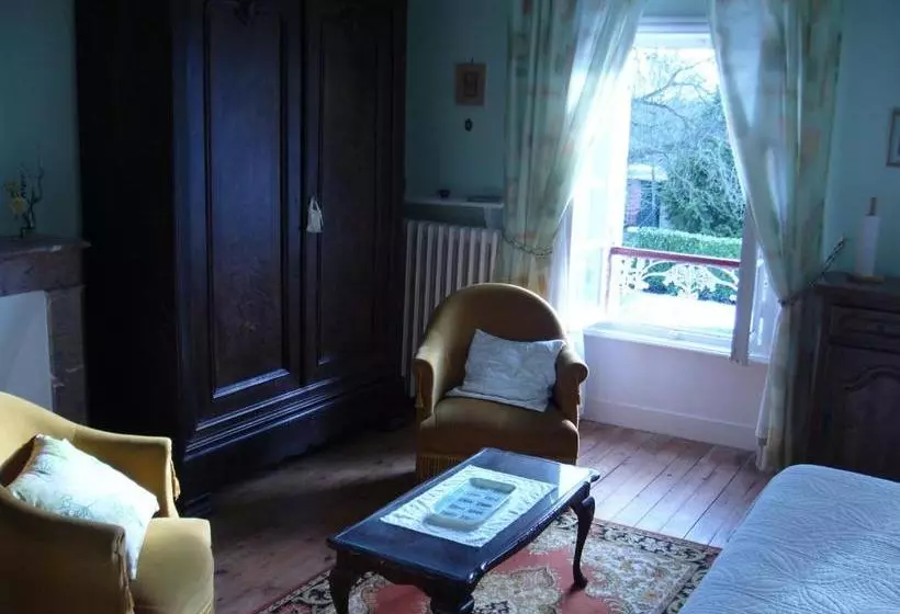 Aamiaismajoitus (B&B) Ferme De Dauval