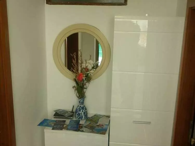 Rosmarinus Rubic Studio