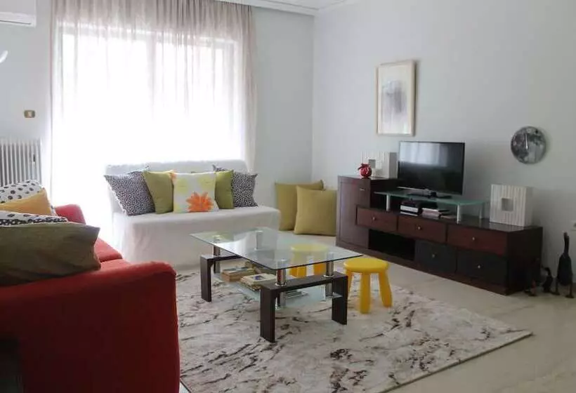 Spacy Stay Central Athinian Apartment