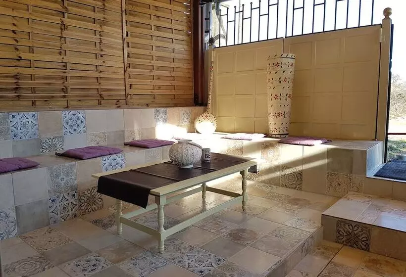 The Golden Brown Luxury Guesthouse