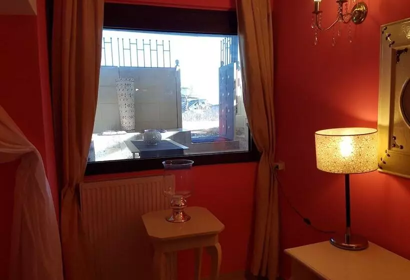 The Golden Brown Luxury Guesthouse