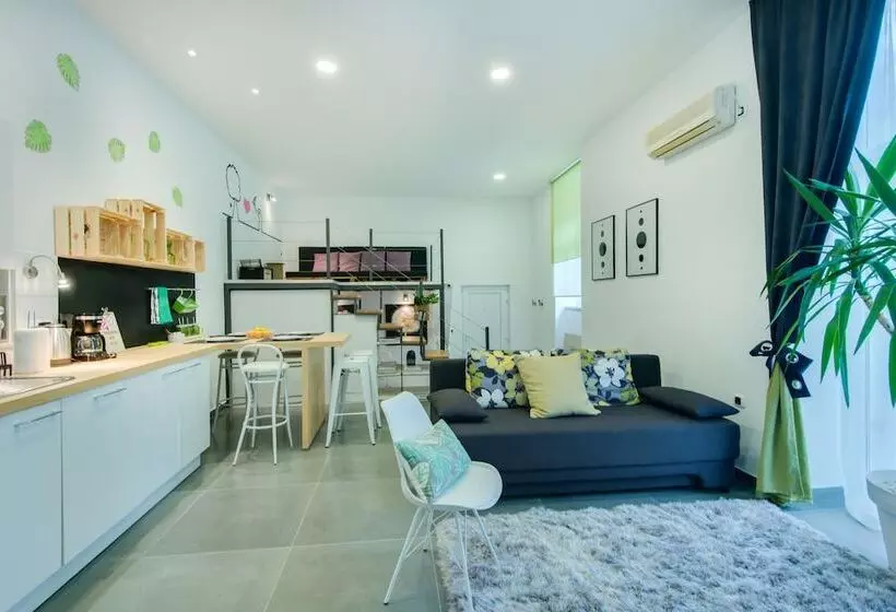 Apartments Galleria Chill