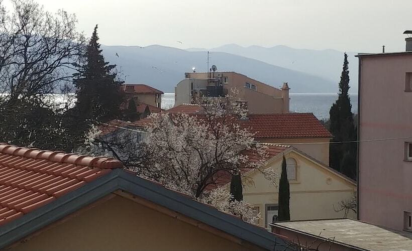 V&a Vacation Apartment