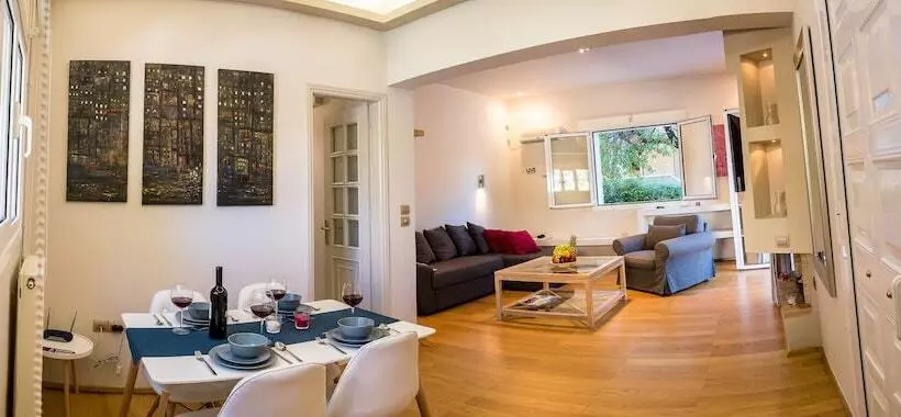 Glyfada  Aquarius Big Garden Villa