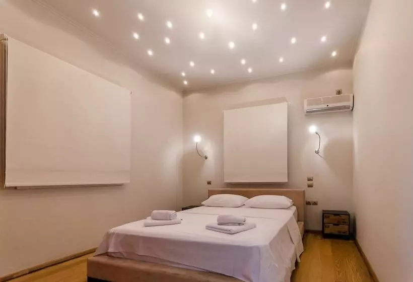 Glyfada  Aquarius Big Garden Villa